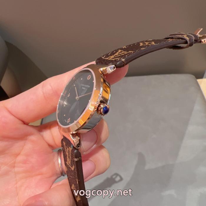 LOUIS VUITTON絶対欲しい  全国無料人気 男女兼用らしいシルエット&nbsp;&nbsp;&nbsp;&nbsp;時計スーパー コピー.._0_1