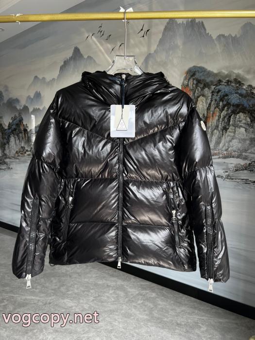 MONCLERダウンジャケット高品質限定アイテム 高い品質を誇る 個性派 コピー 商品 販売_0_2