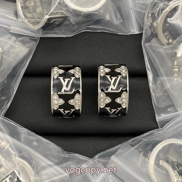 2026秋冬の必須アイテム とってもお洒落 安定した質感偽物 ブランド 販売&nbsp;&nbsp;&nbsp;&nbsp;アクセサリーLOUIS VUITTON.._0_4