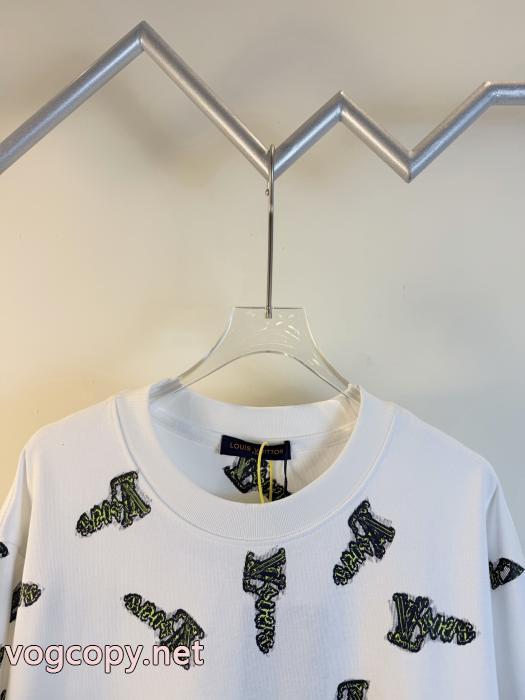 ブランド コピー 販売Tシャツ2026人気お買い得アイテム 数量限定在庫限り 伸縮性に優れたLOUIS VUITTON_0_2