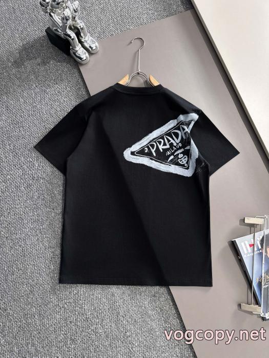 ブランド コピー 着払いPRADA洗練された雰囲気 男女共用 個性的なスタイリングTシャツ_0_1