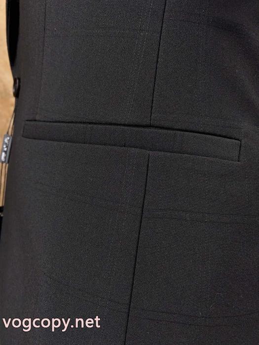 偽物 ブランド 販売秋冬トレンド ランキング1位入賞 秋冬のコーディネートに欠せないARMANI&nbsp;&nbsp;&nbsp;&nbsp;スーツ.._0_3