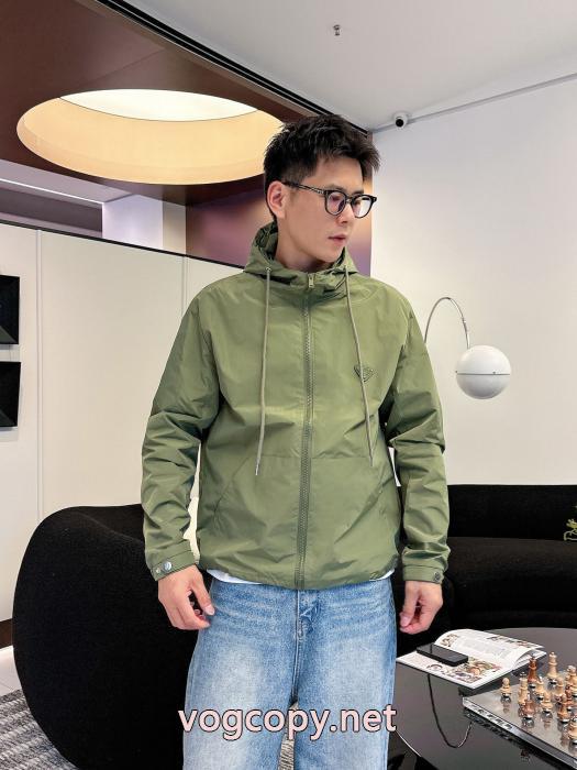 嬉しいポイント 激安大特価定番人気 新作追加!PRADAジャケットスーパー コピー 通販_0_3