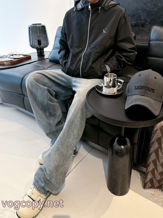 数量限定特売品 2026aw 注目を集めるLOUIS VUITTONジャケットブランド スニーカー 激安_1_4