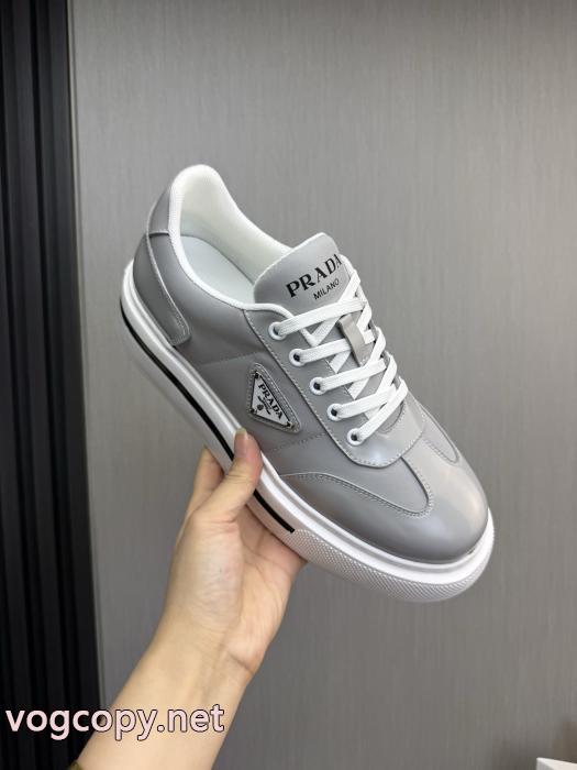 PRADA&nbsp;&nbsp;&nbsp;&nbsp;スニーカー最新で一目惚れ 大人の魅力 今季おすすめの話題作偽 ブランド 販売.._0_4