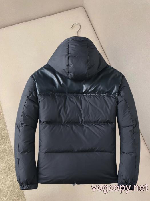 ブランド コピー 着払いCanada Goose 超目玉 大好評 定番人気商品ダウンジャケット_0_4