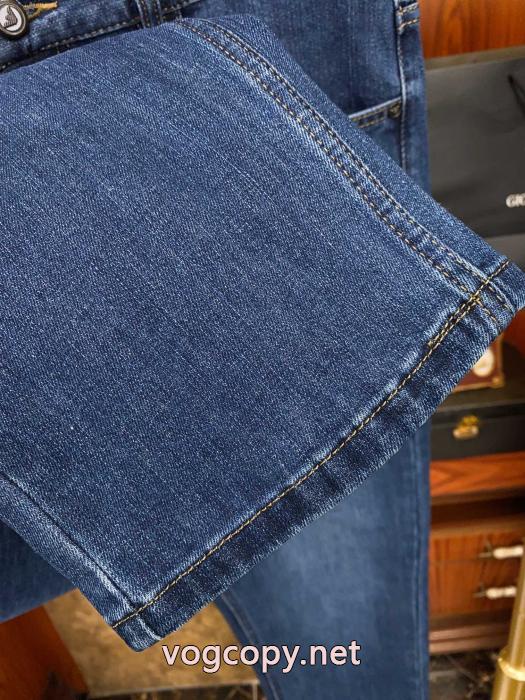 ARMANI激安 通販 専門店高級感ある 最近売れたアイテム 海外限定モデル ジーンズ._0_4