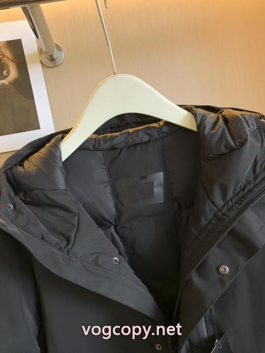 ARMANIダウンジャケット数量限定販売 新作お洒落☆ 日本未発売ブランド 偽物._1_2