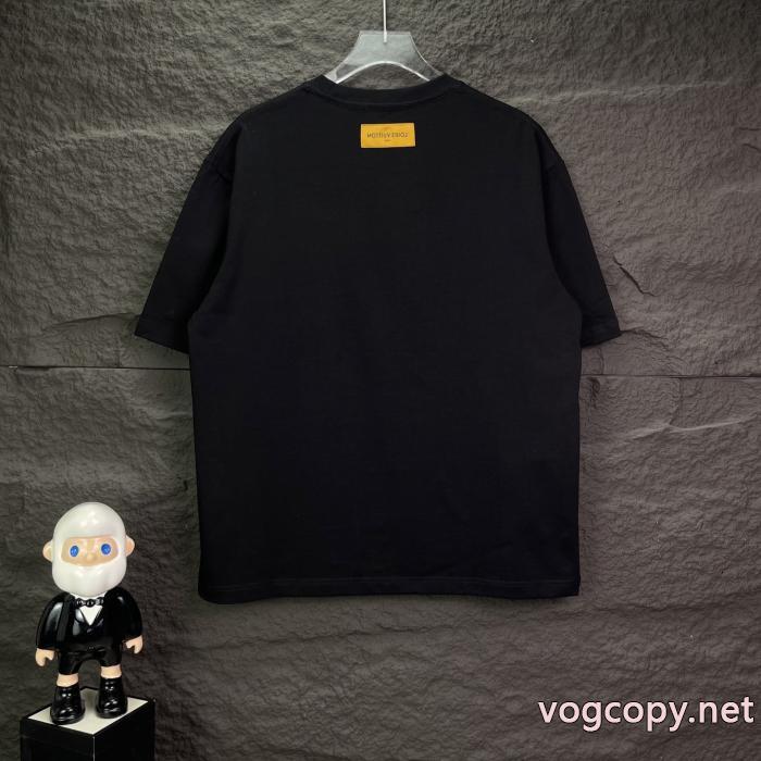 TシャツLOUIS VUITTON今年マスト 大注目国内完売数量限定 お得SALEコピー 通販_0_0