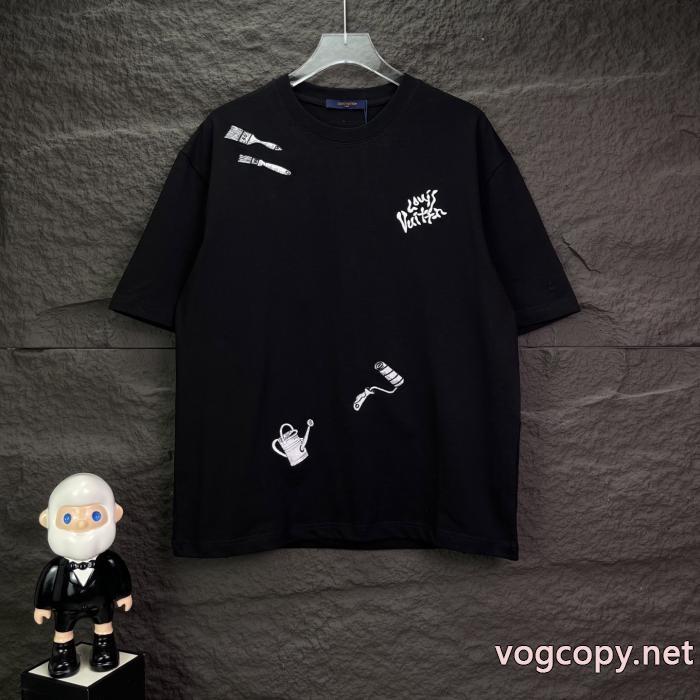 TシャツLOUIS VUITTON今年マスト 大注目国内完売数量限定 お得SALEコピー 通販_0_1