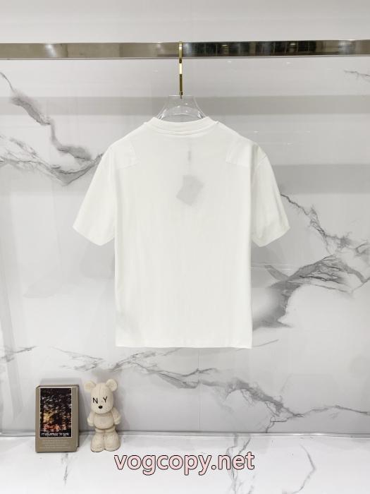 プラダTシャツ2026aw トレンド 海外限定評価いい 欧米韓流偽物 通販_0_4