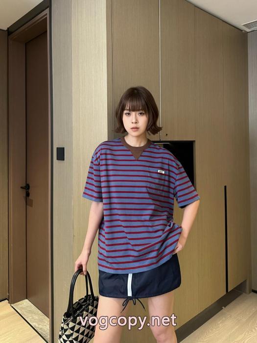 大絶賛の履き心地! 今年流行 顧客セール大特価早い者勝ちTシャツスーパー コピー  PRADA_0_3