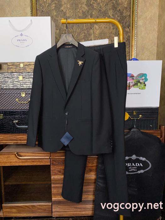 PRADA2026年秋限定 永遠の定番 毎日大活躍  コスパ最強&nbsp;&nbsp;&nbsp;&nbsp;スーツコピー 商品 ブランド.._0_1