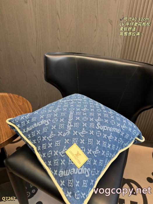偽物 ブランドSUPREME正規品保証 お得限定セール 着痩せ効果抱き枕_0_2