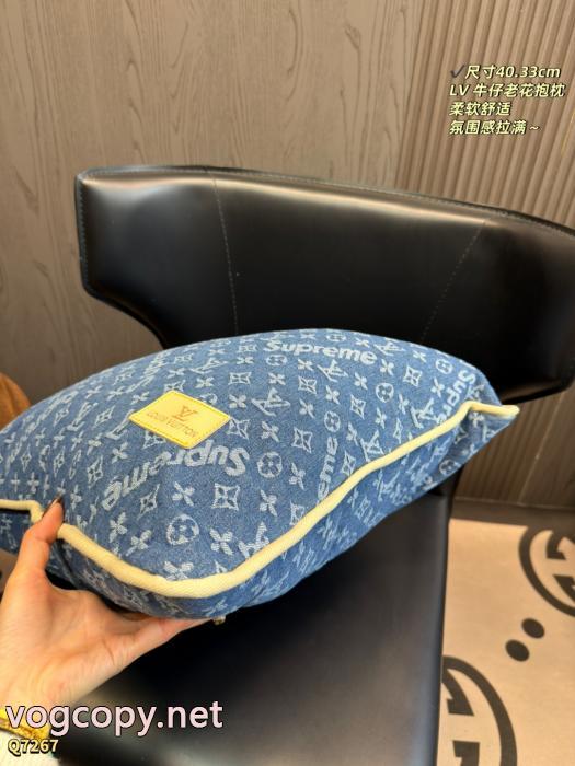 偽物 ブランドSUPREME正規品保証 お得限定セール 着痩せ効果抱き枕_0_4