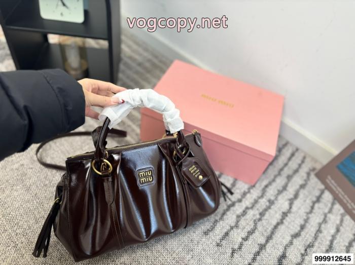 MIUMIU限定激安 2026 モード感の高い 全民望むな新作ブランド コピー 激安バッグ_0_4
