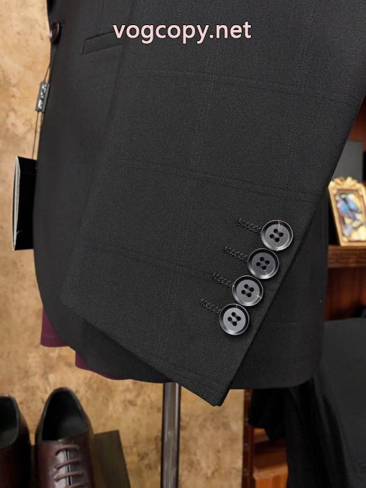 風通しの良いフレア 大人感漂う秋冬新作 新作モデル超安値ARMANI&nbsp;&nbsp;&nbsp;&nbsp;スーツコピー 商品 販売.._0_3
