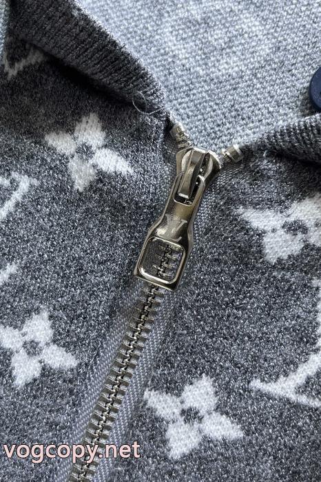 偽 ブランド 通販セーターのコートLOUIS VUITTON大人の定番 レア色入荷 個性的なスタイリング_0_2