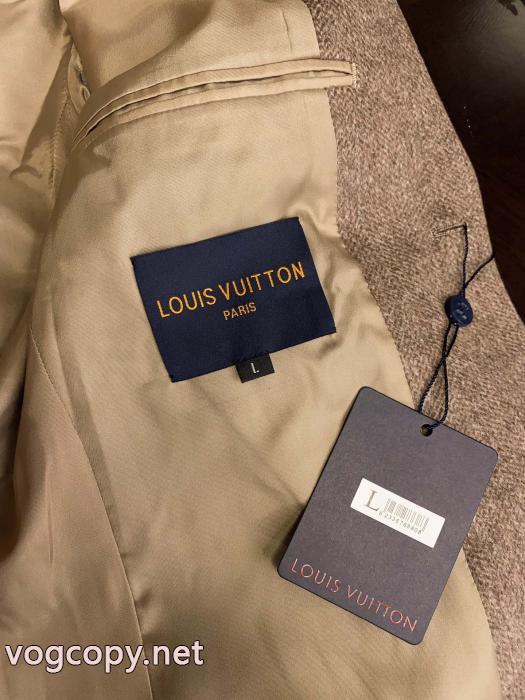 ブランド スーパー コピー 優良店LOUIS VUITTON魅力的な新作 必需品 雑誌掲載ブランド&nbsp;&nbsp;&nbsp;&nbsp;スーツ.._0_4
