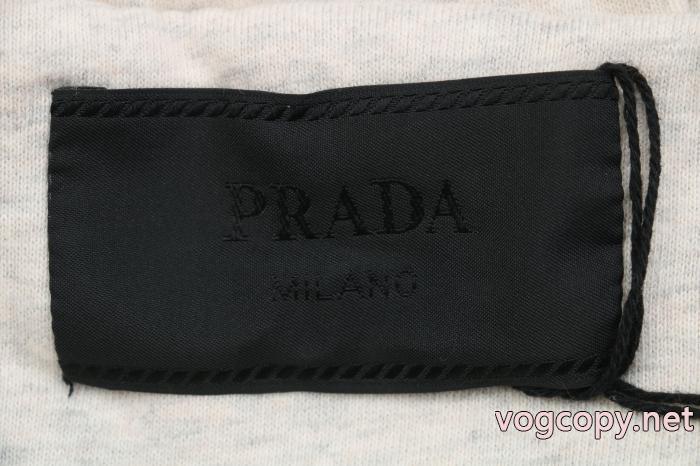 &nbsp;パーカーPRADA冬のコーデにぴったり 即発送OK 今季超人気新作登場偽物 通販 ._0_3