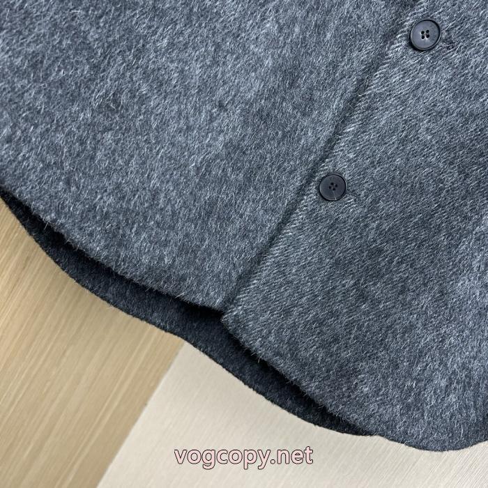 偽 ブランド 購入上品に冬っぽさを感じる 人気チャーム 人気セールHOTPRADAコート._0_5