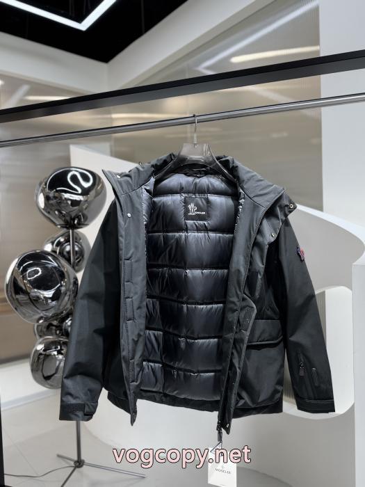 ブランド アクセサリー 激安MONCLER新作入荷定番 おしゃれな人気 格安新作ダウンジャケット_0_4