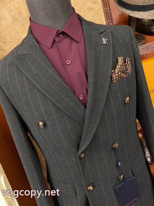 クリスマスプレゼントにも 不動の人気商品 指輪コピー ブランド 通販&nbsp;&nbsp;&nbsp;&nbsp;スーツLOUIS VUITTON.._0_2