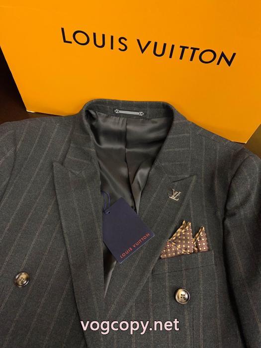 クリスマスプレゼントにも 不動の人気商品 指輪コピー ブランド 通販&nbsp;&nbsp;&nbsp;&nbsp;スーツLOUIS VUITTON.._0_3