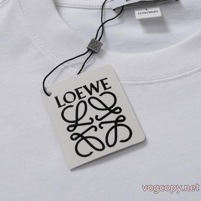 ロエベ毎年爆発的人気 目を惹く作品 期間限定セール偽物 通販Tシャツ_0_2