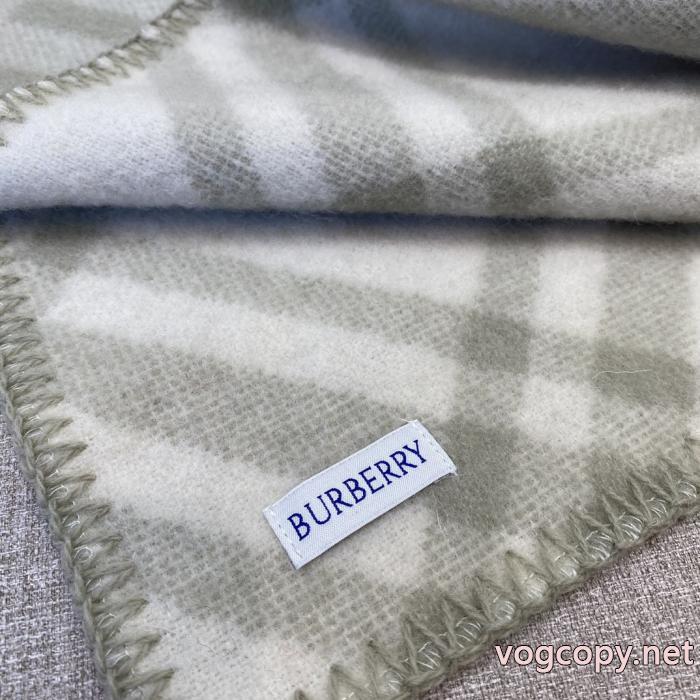 BURBERRY2026年秋限定 永遠の定番 毎日大活躍  コスパ最強マフラーコピー 商品 ブランド._0_5