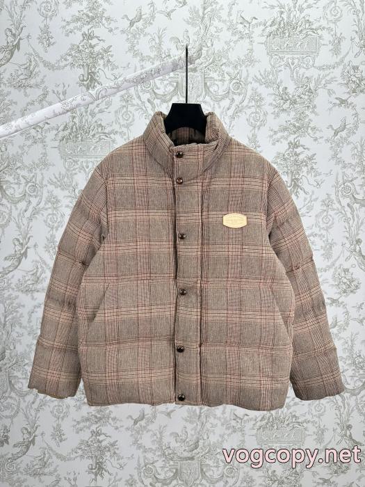 LOUIS VUITTON安心の追跡案内 最安値が実現 2026年秋冬最旬トレンドブランド コピー 販売 店ダウンジャケット_0_2