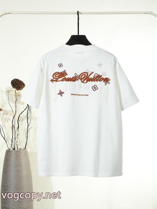 TシャツLOUIS VUITTONスーパー コピー着心地良く セール価格でお得 人気新作ロゴ入り_0_1