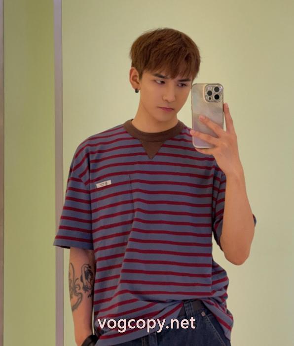 ブランド 品 激安 通販PRADAお手頃価格に 超お買い得 本日限定安いTシャツ_0_3