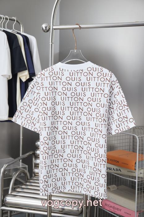 偽 ブランド 販売LOUIS VUITTONセレブ愛用26新作 プレゼントにもピッタリ 快適的Tシャツ_0_1