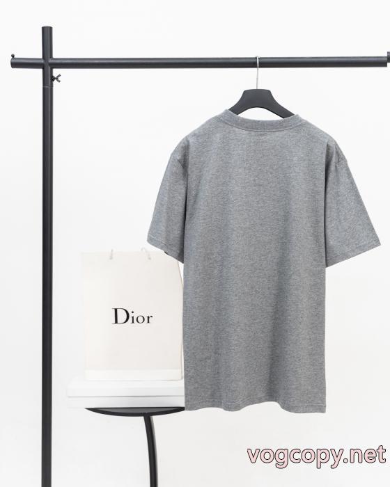 シンプルなデザイン オススメ商品 高級素材DiorTシャツ偽物 通販_0_4