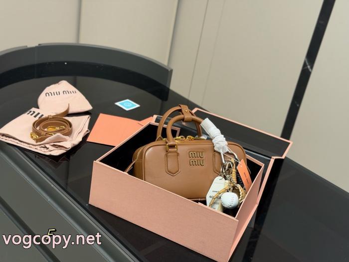 ブランド 激安 バッグ売り切れ注意 絶妙な大人っぽさと遊び心 お値段最低！MIUMIU_0_0