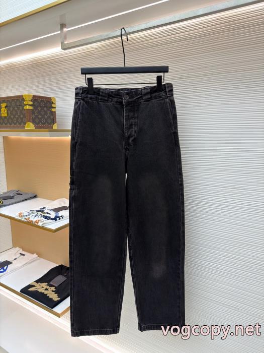 PRADAジーンズお得なレアアイテムが多数 新作限定　人気沸騰中 破格の激安セールコピー 商品 販売._0_0