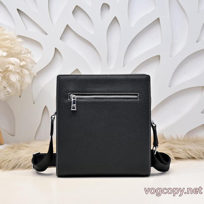 激安 通販 専門店存在感が高い 気分が上がる 大変お買得メンズバッグHERMES_0_5