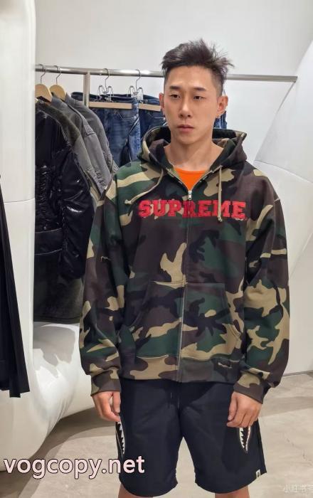 ブランド コピー 優良店パーカーキラキラ 限定SALE 2026秋冬用SUPREME_1_1