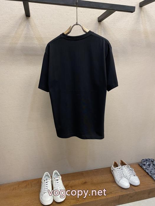実用的な一品 大人気ブランド 好評品ブランド スニーカー 激安TシャツMONCLER_0_0