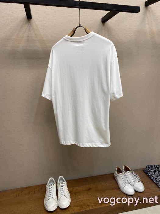 最安値人気 高級感溢る 秋冬超人気MONCLERTシャツ偽 ブランド 通販_0_0