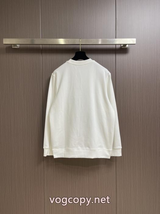 激安 通販 ブランド低価直輸入専門店 日本で完売続出 軽くて着心地がいいMONCLERパーカー_0_2