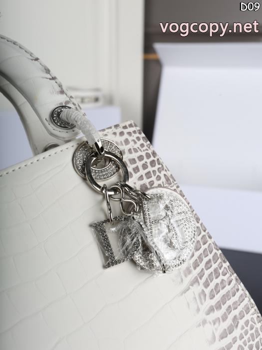 送料込 SALE！ ブームは再熱中 入手困難！ Dior&nbsp;&nbsp;&nbsp;&nbsp;バッグ激安 ブランド._0_4