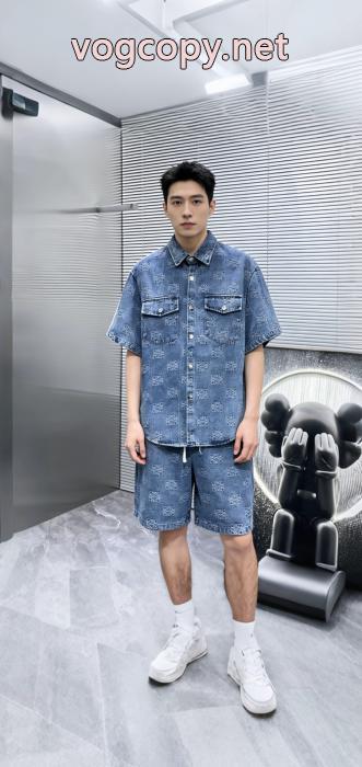 セット人気アイテム多数 限定生産品 肌触りのいい  LOUIS VUITTONコピー 商品 ブランド_0_2