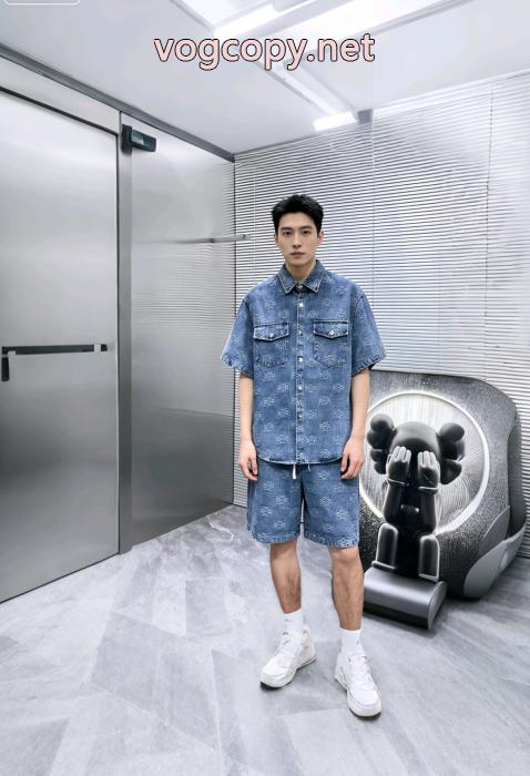 LOEWE上品な印象に格上げ 新作限定セール 人気新商品ブランド コピー 通販セット_0_5