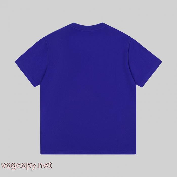 半袖Tシャツ偽物 ブランド冬っぽさ新作アイテム 大人の色気を印象に 日本未発売CELINE_0_2