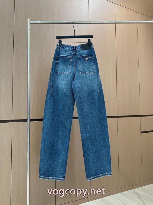 ブランド コピー 通販プラダ美品！    海外セレブ愛用 十分な耐久性&nbsp;&nbsp;&nbsp;&nbsp;ズボン._0_1