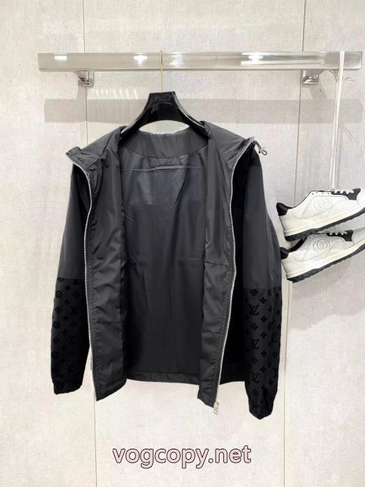 人気定番得価 高級ダウンのフィルパワーについて 2026最新作ジャケットコピー 品 ブランドLOUIS VUITTON_0_1
