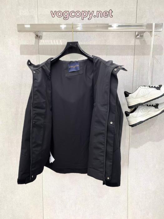 優れた品質 人気急上昇中 冬季超人気アイテムジャケットLOUIS VUITTONブランド コピー バック_0_3