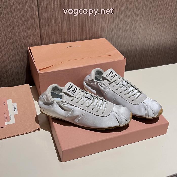 &nbsp;&nbsp;&nbsp;&nbsp;スニーカーカジュアル通販 強い魅力を感じる一枚  最高のエレガントスーパー コピー メンズMIUMIU._0_1